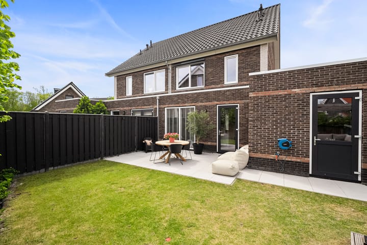 Foto 30 van Notenhout 49-B