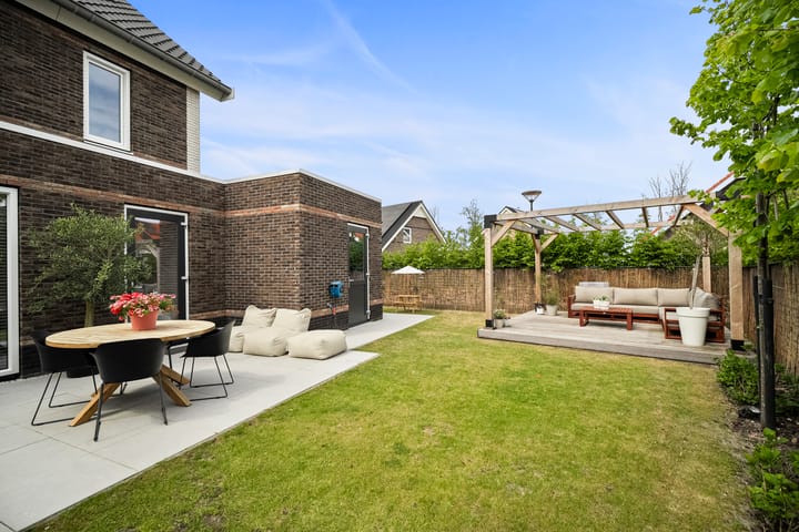 Foto 32 van Notenhout 49-B