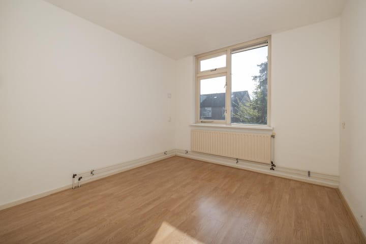 Foto 15 van Calvijnhof 26