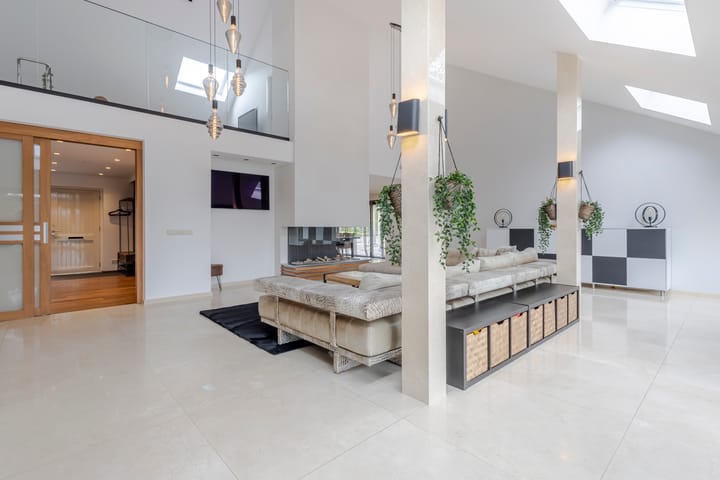 Photo 12 of Irenestraat 156