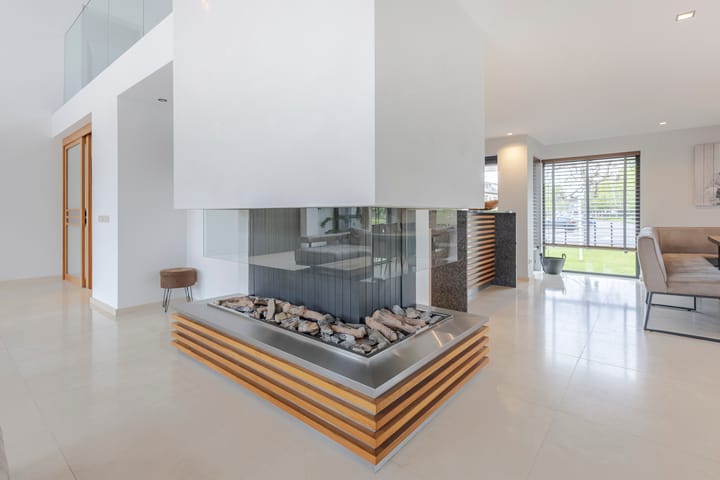 Photo 14 of Irenestraat 156