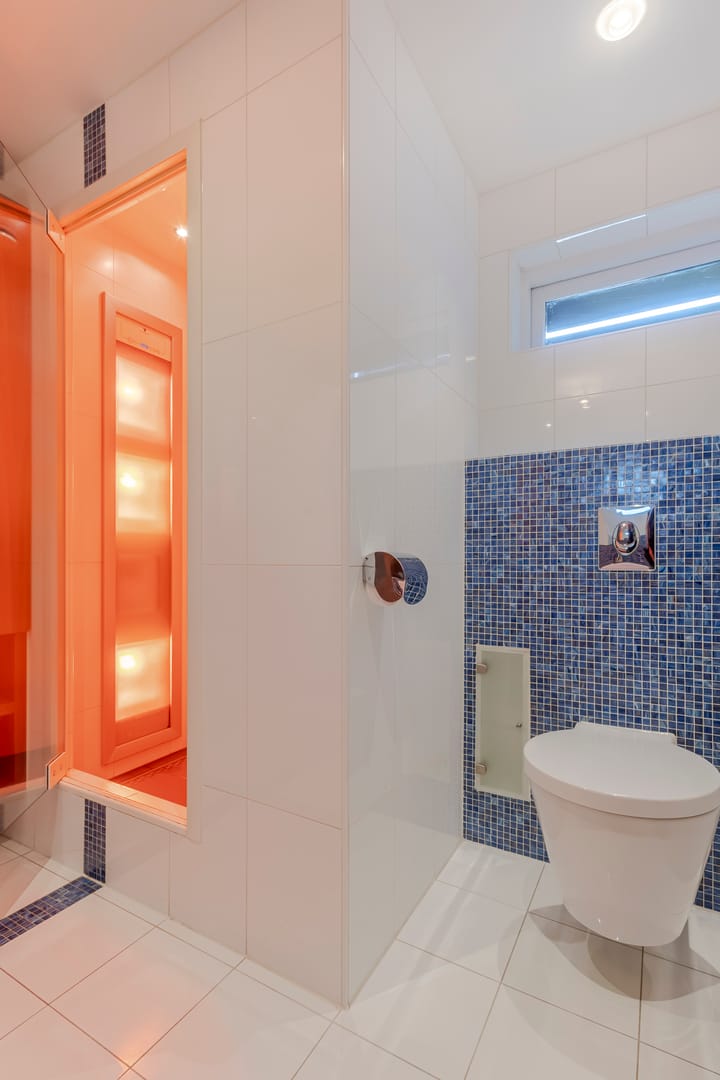 Photo 29 of Irenestraat 156