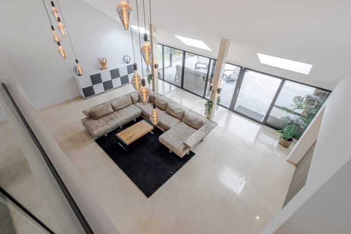 Photo 33 of Irenestraat 156