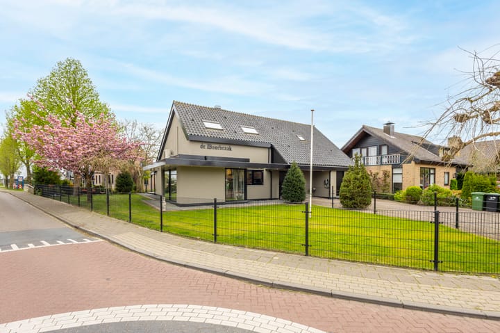 Photo 50 of Irenestraat 156