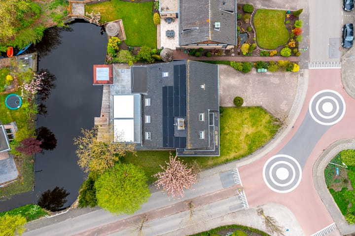 Photo 54 of Irenestraat 156