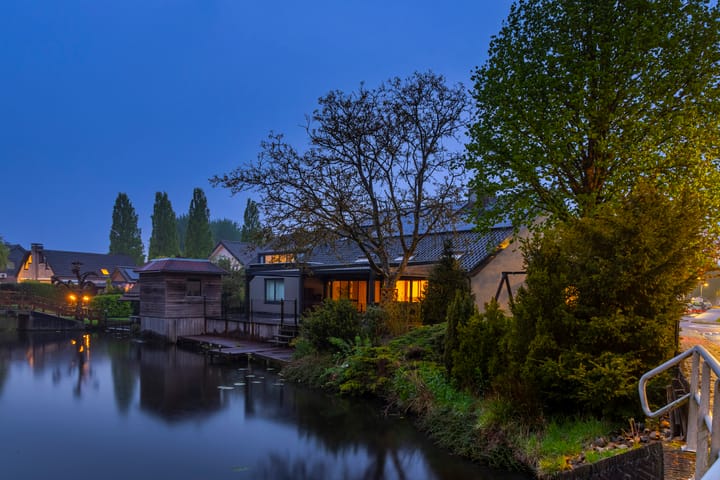 Photo 60 of Irenestraat 156