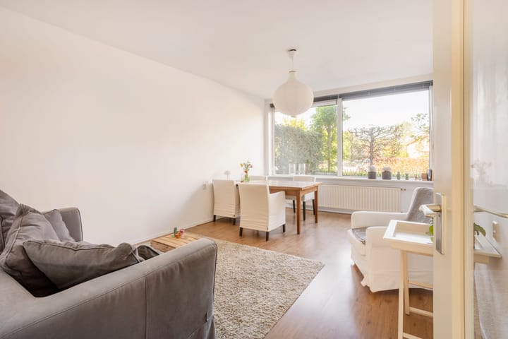 Foto 3 van Jan Th. Tooroplaan 42