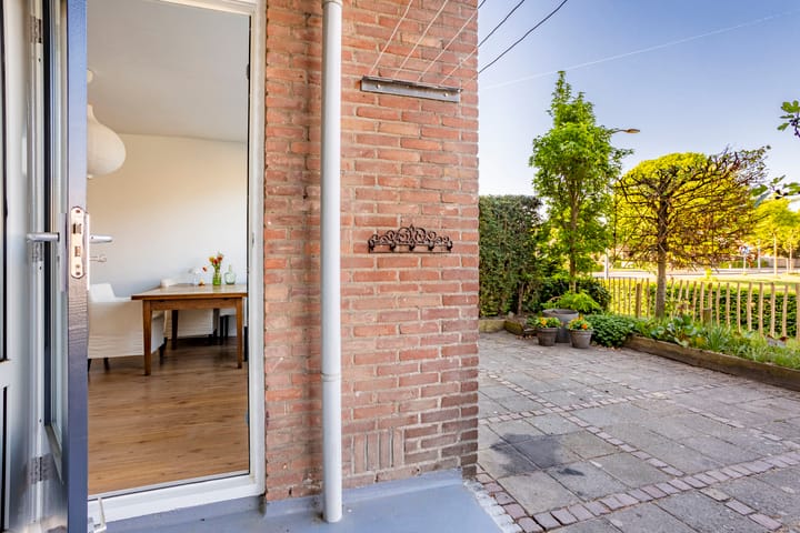 Photo 6 of Jan Th. Tooroplaan 42