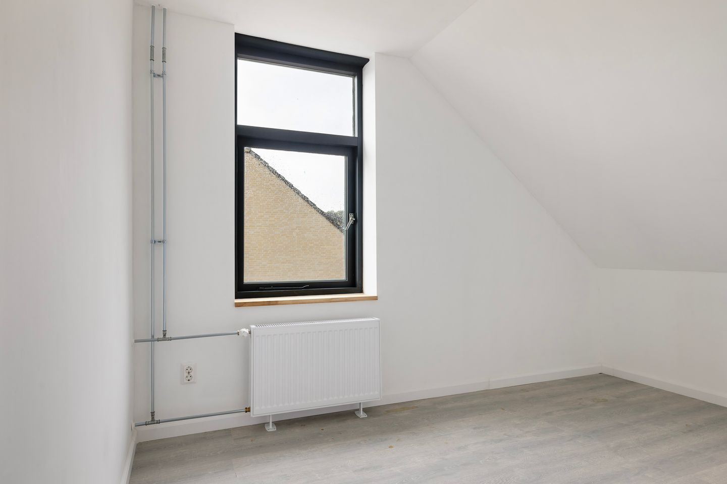 Foto 19 van Nicolaasdwarsstraat 28