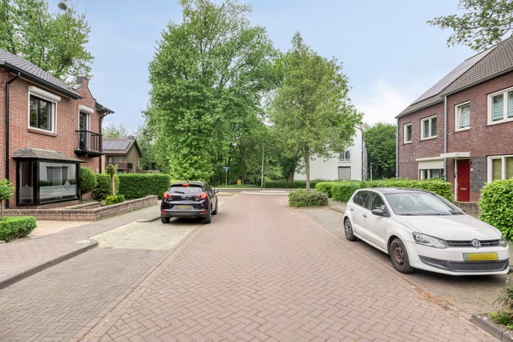 Foto 27 van Annastraat 45