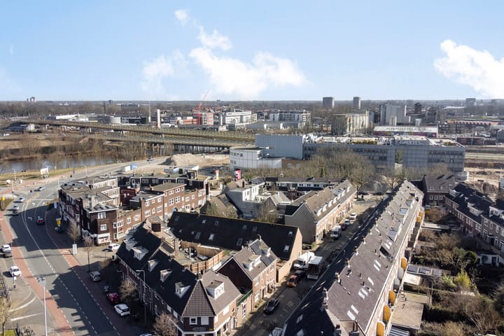 Foto 47 van Kalverstraat 19