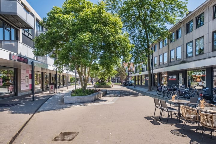 Foto 26 van Valkenierstraat 19