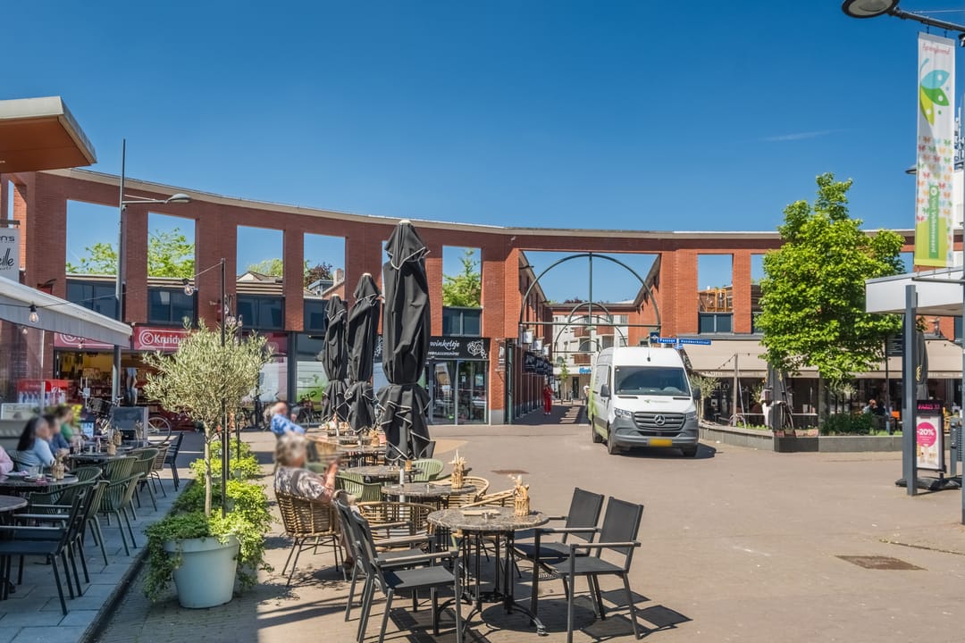 Foto 28 van Valkenierstraat 19