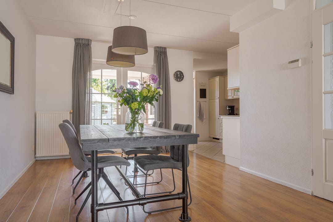 Foto 2 van van Dijksweg 31