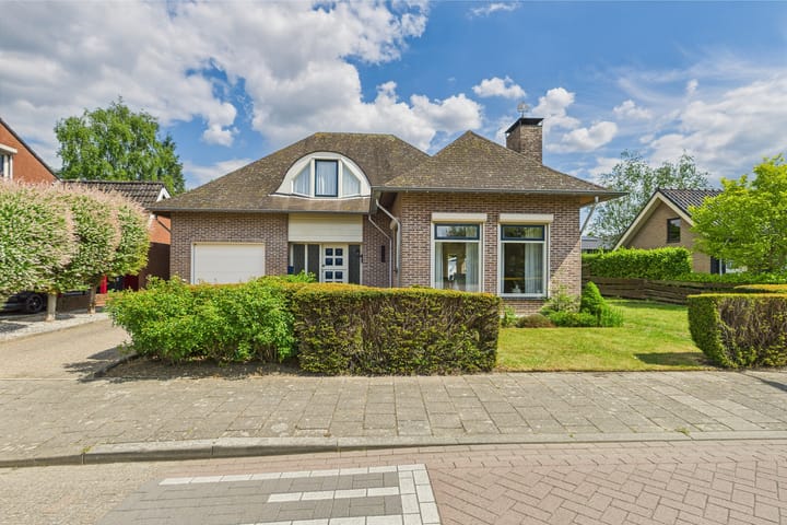 Photo 6 of Elzenstraat 30