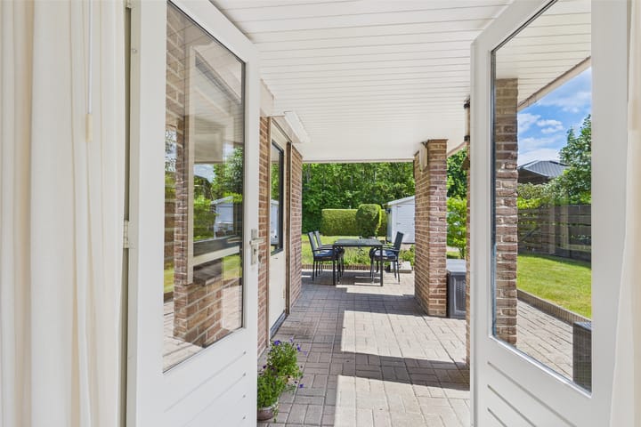 Photo 15 of Elzenstraat 30