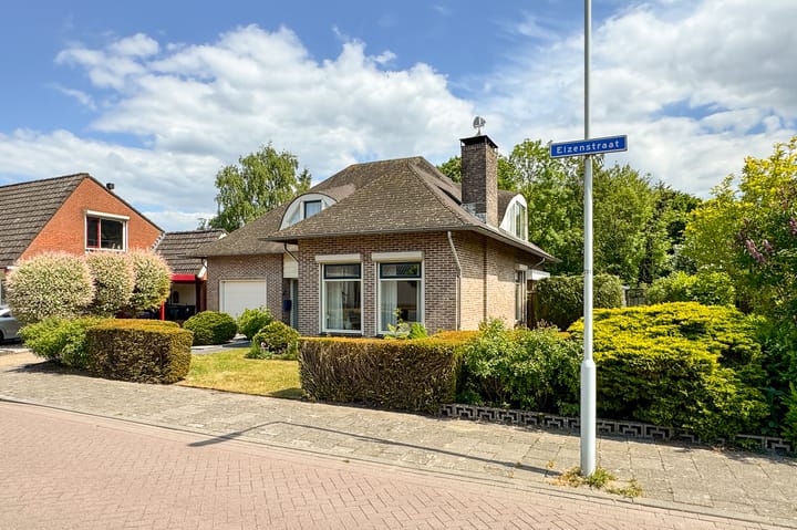 Photo 46 of Elzenstraat 30