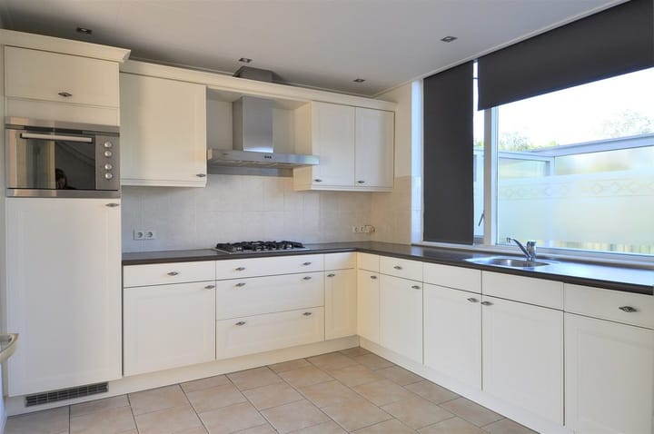 Photo 2 of President Kennedystraat 27