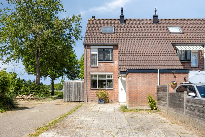 Foto 3 van Ouderhoek 82