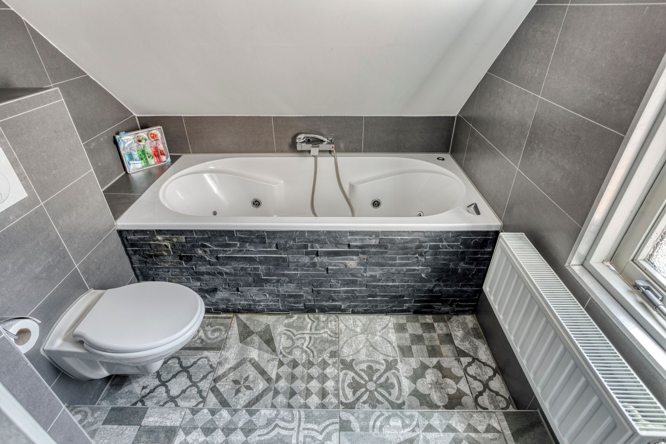 Foto 15 van Ouderhoek 82