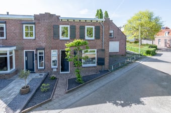 Lozestoep 13 secondary image