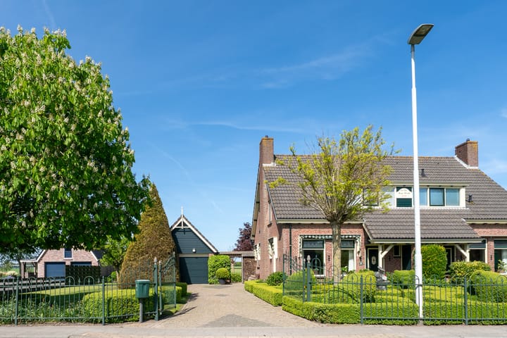 Foto 1 van Dorpsweg 16-A