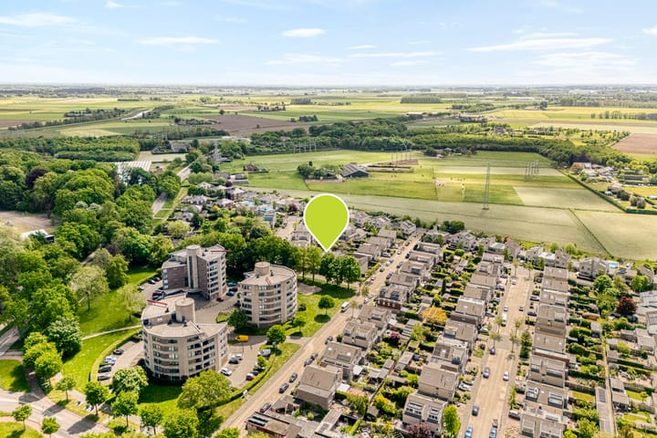 Foto 2 van Van Rielstraat 4