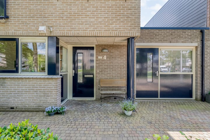 Foto 3 van Van Rielstraat 4