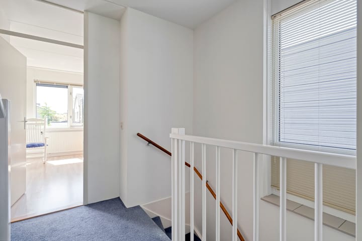 Foto 17 van Van Rielstraat 4