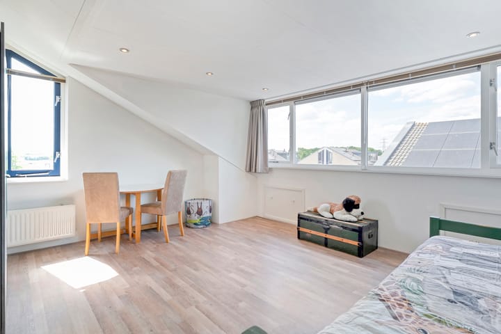 Foto 29 van Van Rielstraat 4