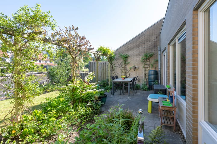 Foto 25 van Grote Stern 50