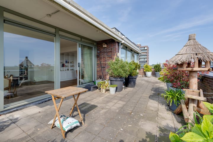 Photo 38 of Darwinstraat 35