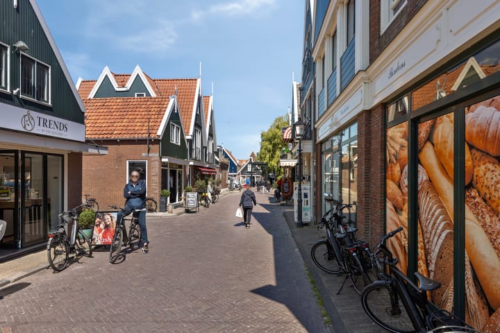 Foto 18 van W J Tuijnstraat 1