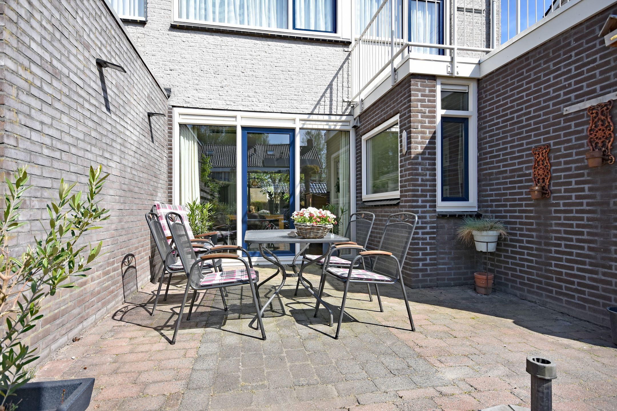 Foto 15 van Renbaan 9