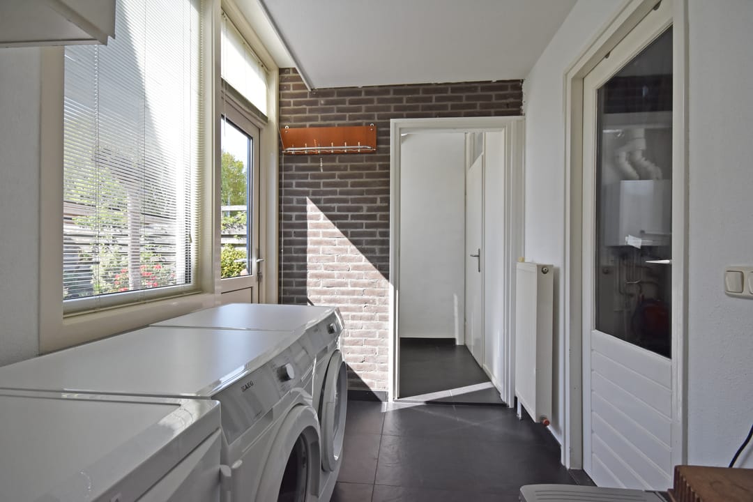 Foto 32 van Renbaan 9