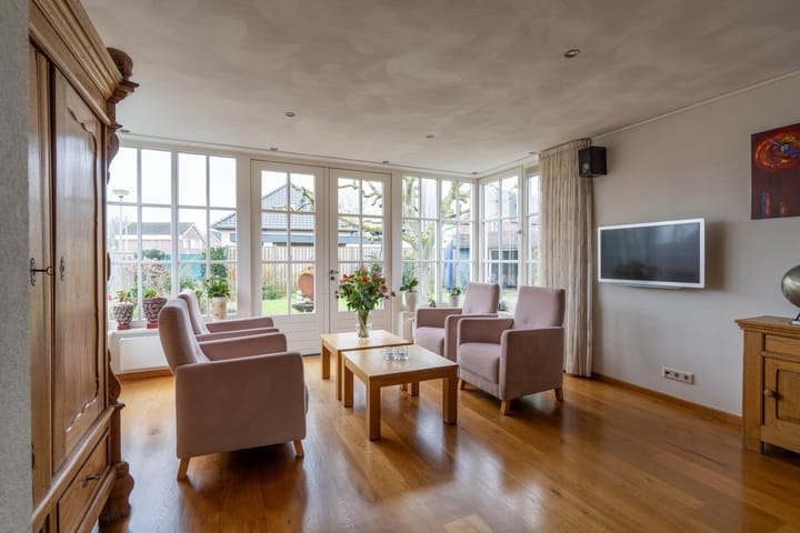 Foto 15 van De Cuyperstraat 1