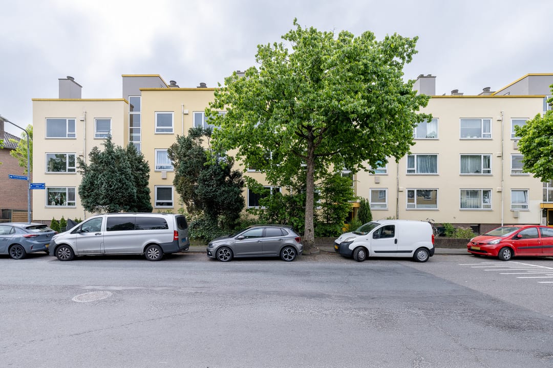 Foto 26 van Van Riebeeckweg 154