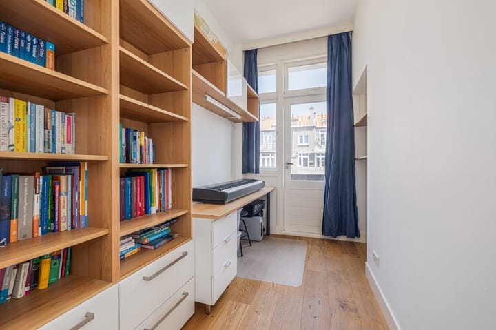 Foto 15 van Abrikozenstraat 33