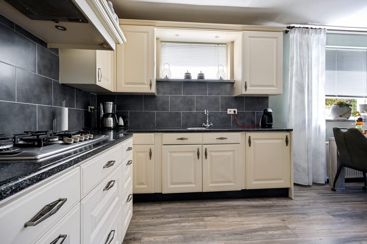 Foto 12 van Schoonebekerstraat 3