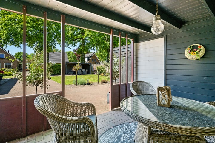 Foto 35 van Schoonebekerstraat 3