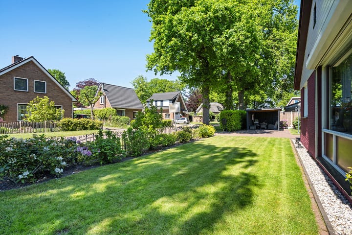 Foto 44 van Schoonebekerstraat 3