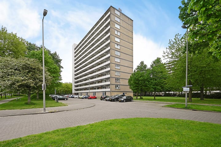 Photo 36 of Lisztplein 57