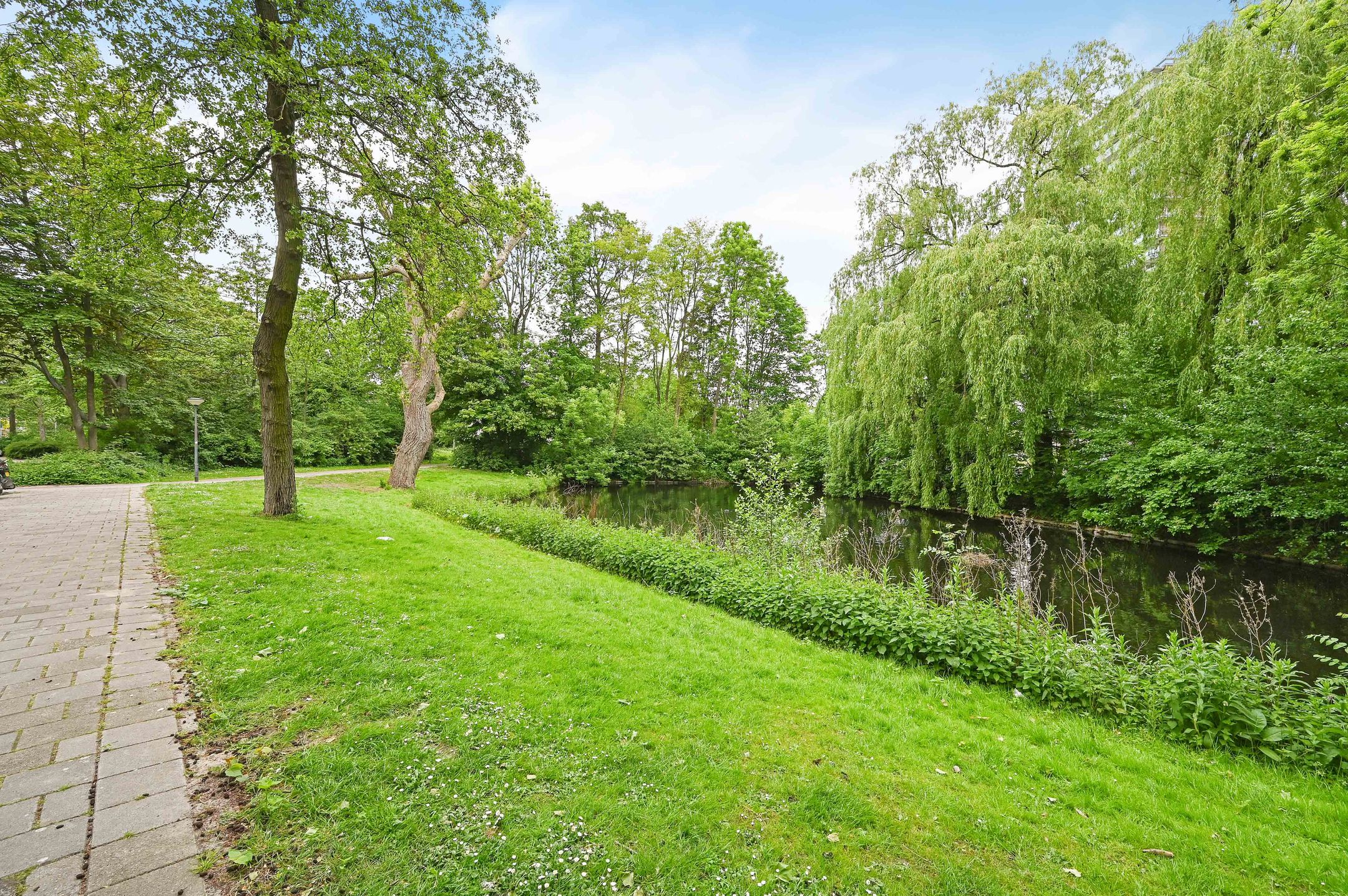 Photo 39 of Lisztplein 57