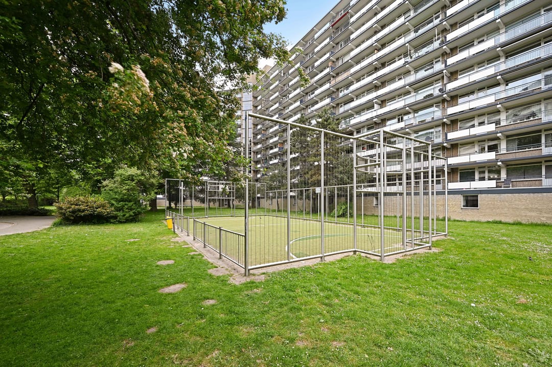 Photo 41 of Lisztplein 57