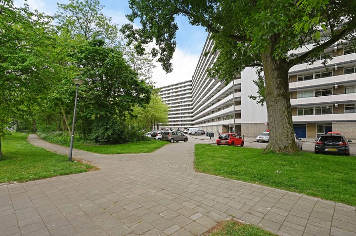 Photo 42 of Lisztplein 57