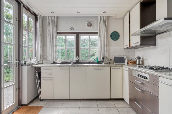 Foto 10 van Laurierstraat 38