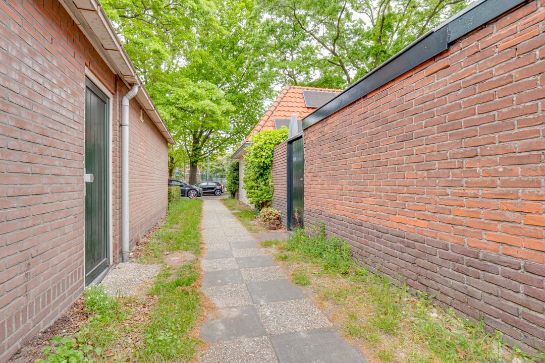 Foto 37 van Van de Sande Bakhuyzenstraat 107