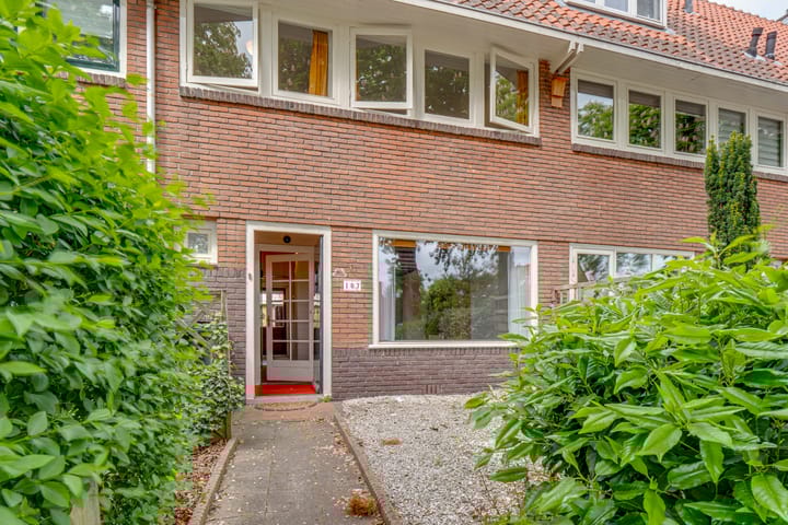 Foto 40 van Van de Sande Bakhuyzenstraat 107