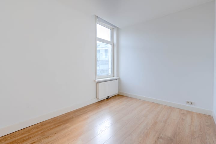 Foto 12 van Korenaarstraat 69