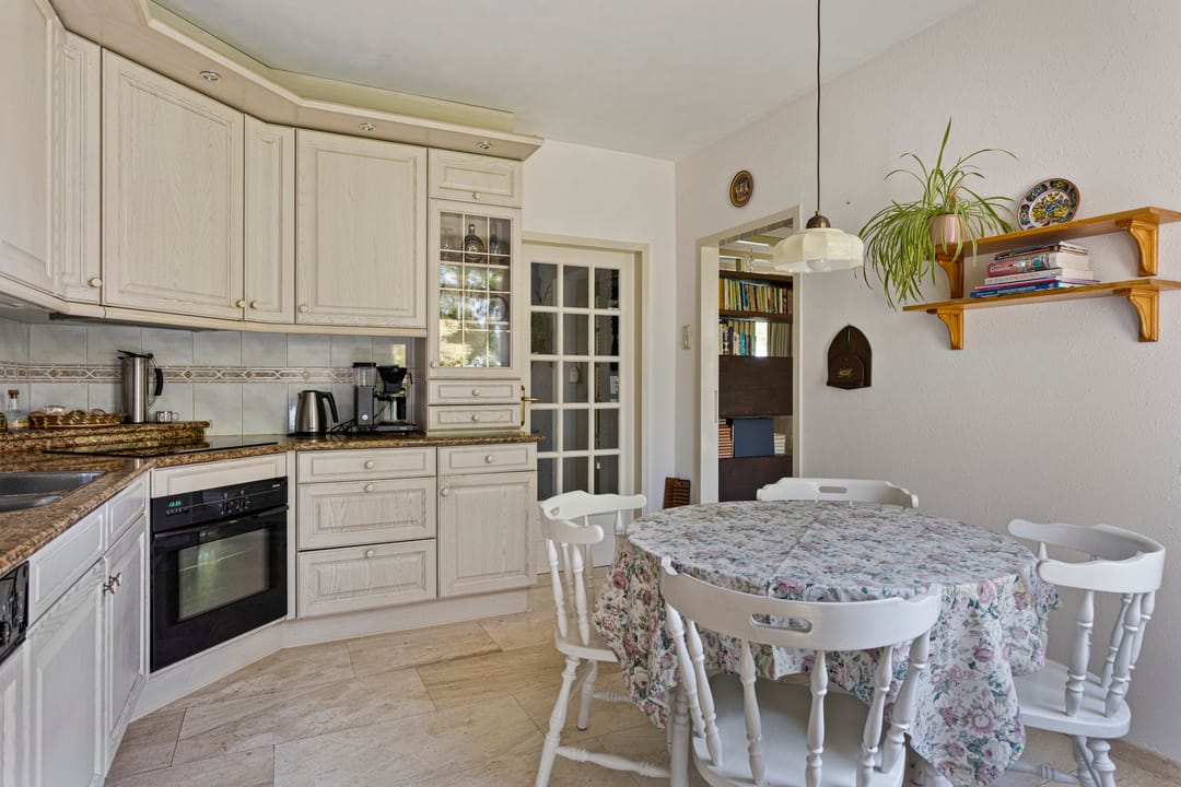 Photo 13 of Koningsvaren 5